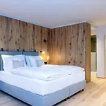 Eva,garden Hotel Saalbach-Hinterglemm