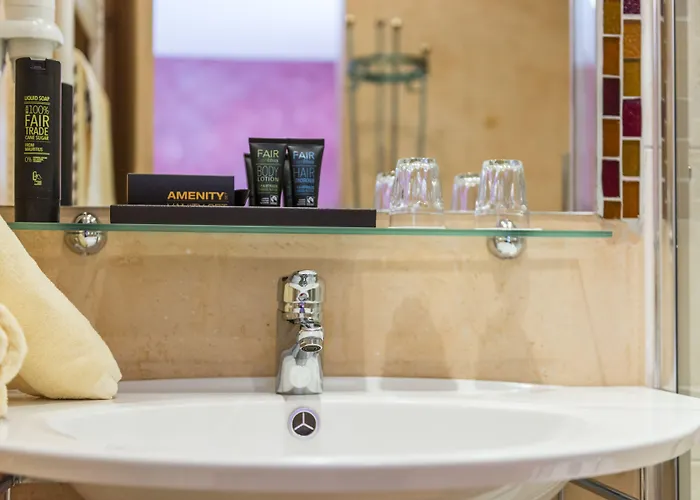 Eva,garden Hotell 4*