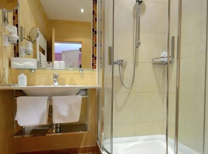 Eva,garden Hotell 4*