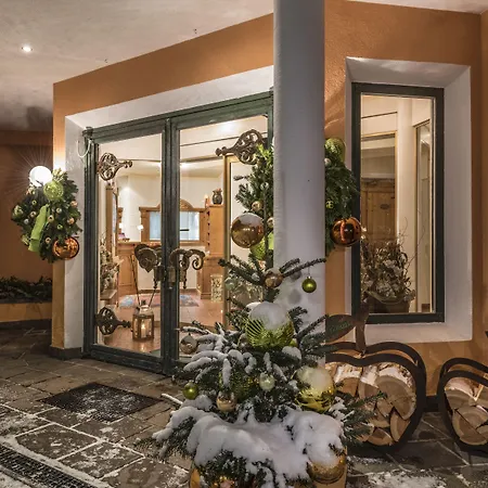 Eva,garden Hotel Saalbach-Hinterglemm