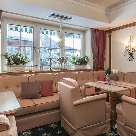 Eva,garden Hotel Saalbach-Hinterglemm