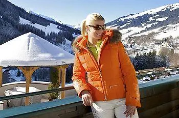 Eva,garden Hotel